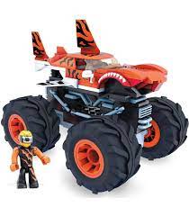 HOT WHEELS MONSTER ATAQUE DE TIBURON TIBURON