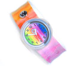 RELOJ MULTICOLOR
